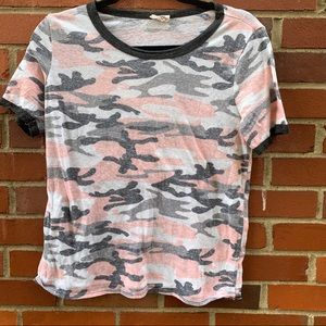 BiBi pink, gray white camouflage short sleeve t-shirt- M
